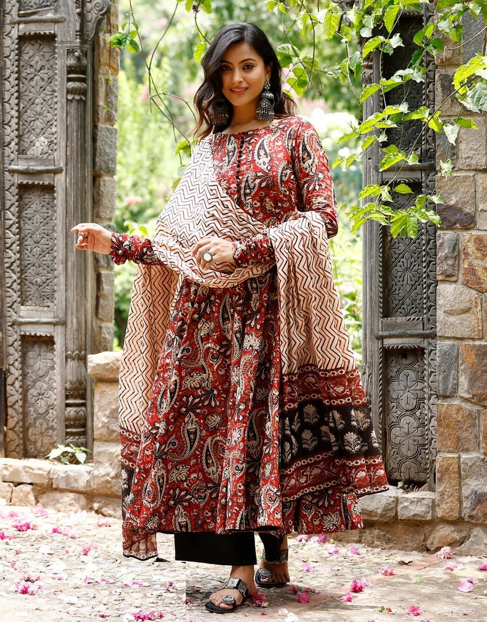 Fully Stiched Rayon Printed Kurti Pant Dupatta