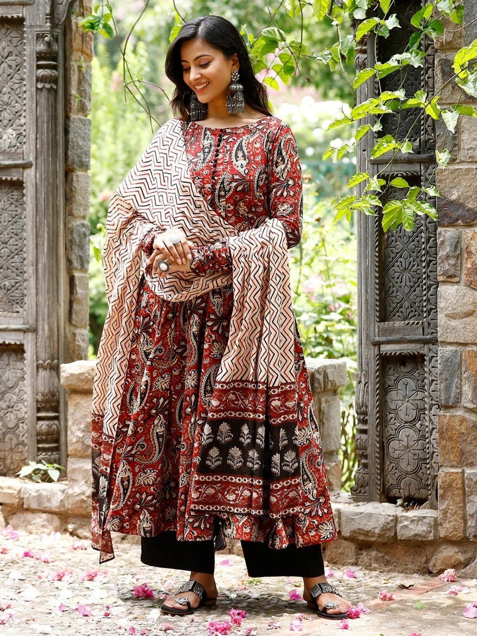 Fully Stiched Rayon Printed Kurti Pant Dupatta