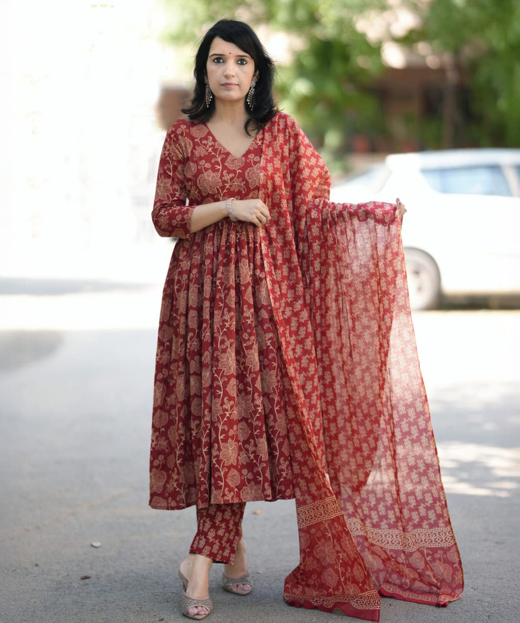 Fully Stiched Rayon Printed Kurti Pant Dupatta