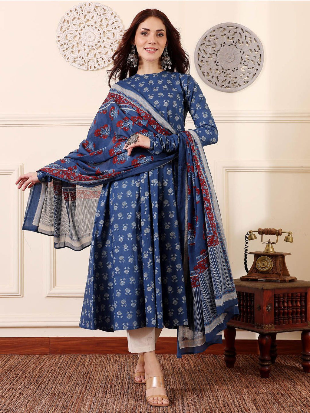 Fully Stiched Rayon Printed Kurti Pant Dupatta