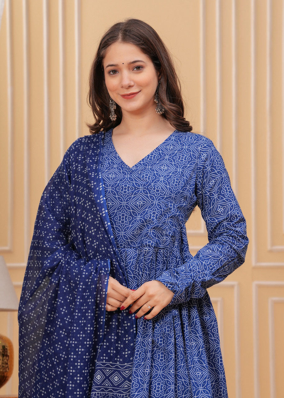 Fully Stiched Rayon Printed Kurti Pant Dupatta